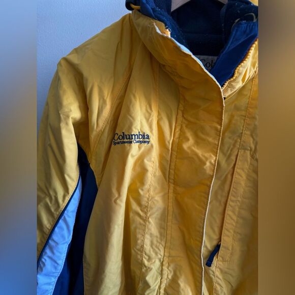 Columbia Women’s Yellow Double Lined 2 Coats in 1, Warm Snow Ski Jacket, Large - Picture 4 of 14
